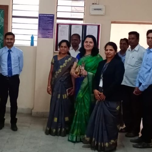 Visit of Eminent Alumni (6)